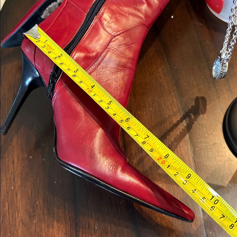 💋Charles David ♥️ Red Leather Stiletto Heeled Pointy Zippered Boots - Picture 15 of 16